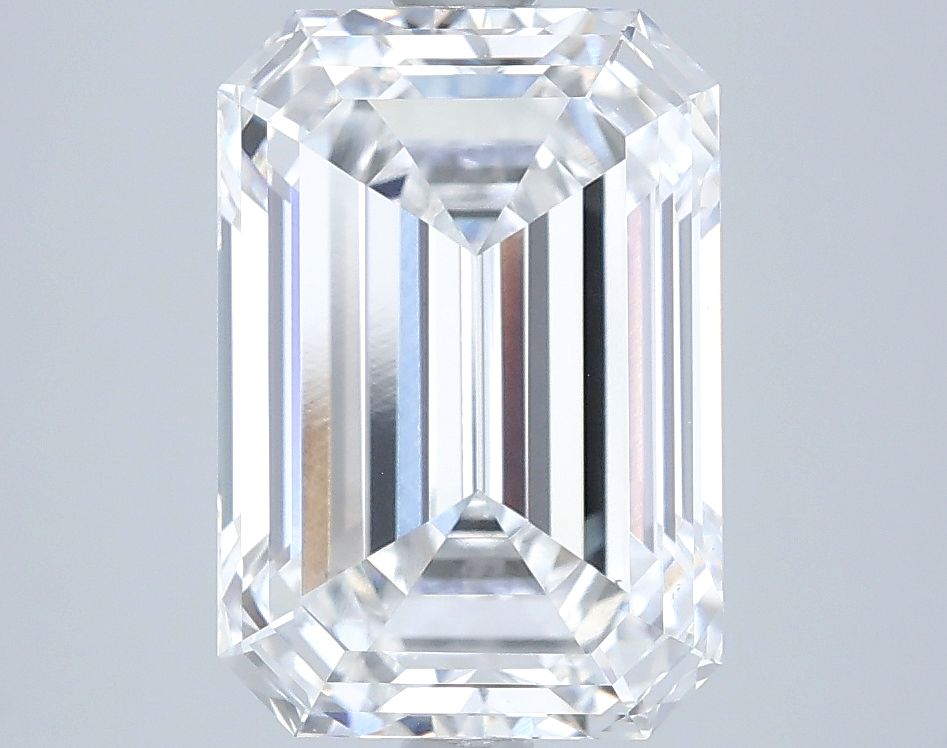 4.07 ct. emerald Lab Grown Diamond front image