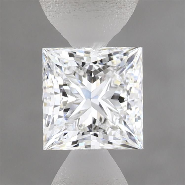 0.95 ct. princess Lab Grown Diamond front image
