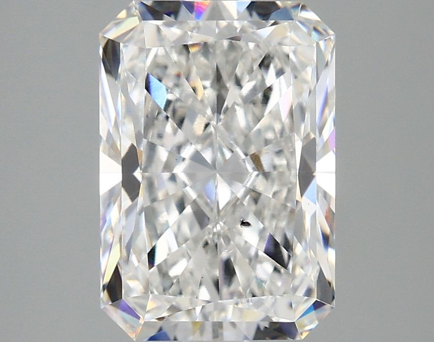 3.05 ct. radiant Lab Grown Diamond front image