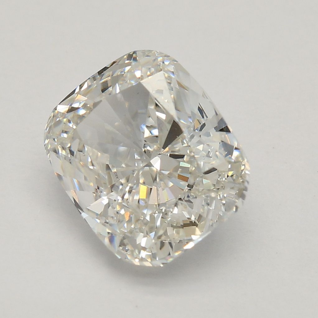 2.17 ct Cushion Brilliant diamond