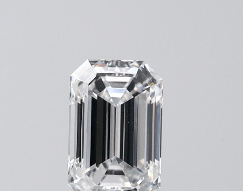 0.47 ct lab-grown Emerald Diamond