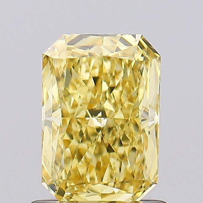 1.02 ct Radiant diamond
