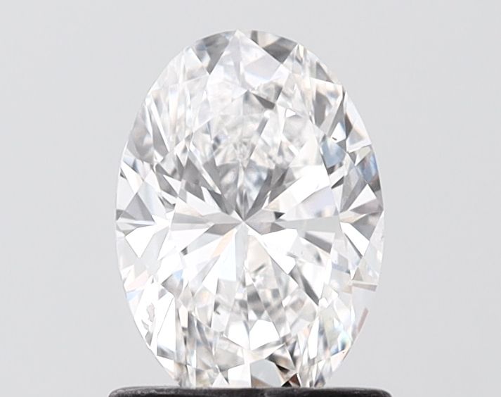 1.04 ct. oval Lab Grown Diamond front image