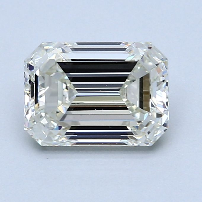1.81 ct Emerald diamond