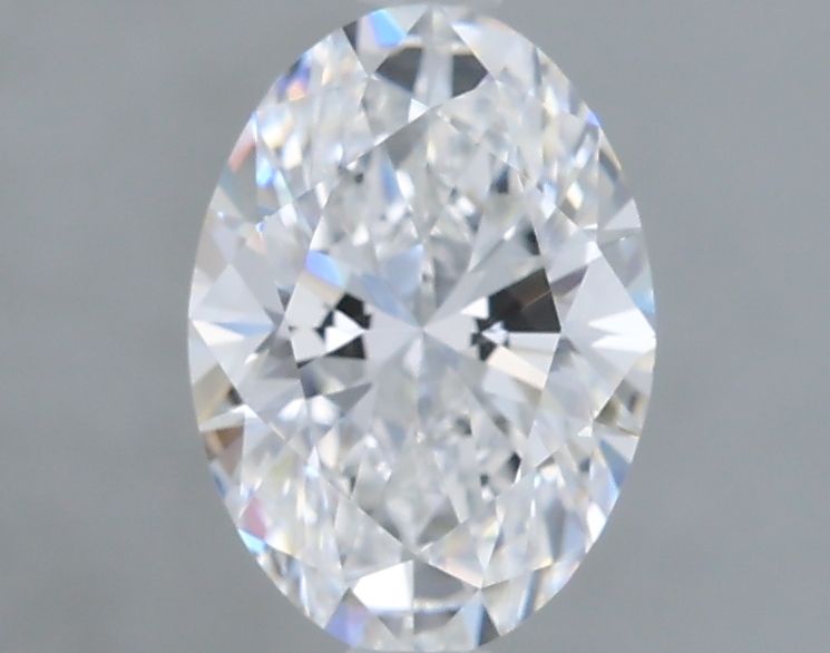 1.04 ct lab-grown Oval Diamond
