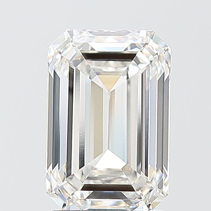 2.53 ct Emerald diamond