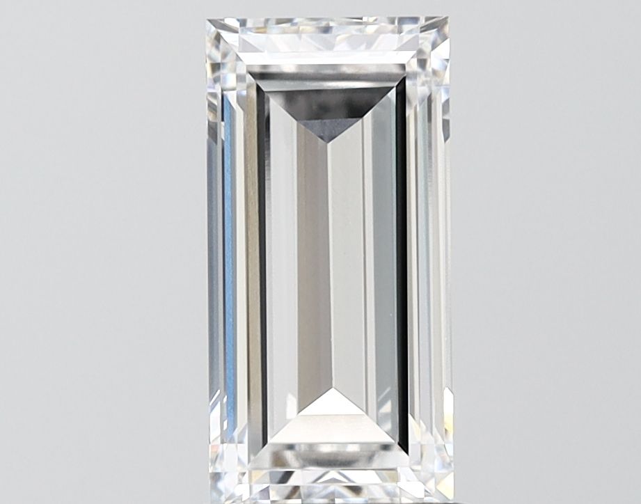 1.9 ct lab-grown Baguette Diamond