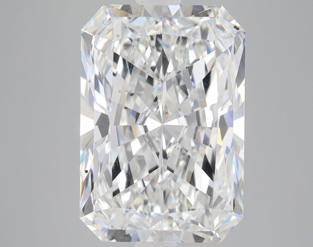 7.04 ct. radiant Lab Grown Diamond front image