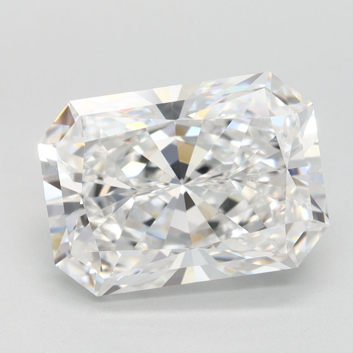 4.04 ct. radiant Lab Grown Diamond front image