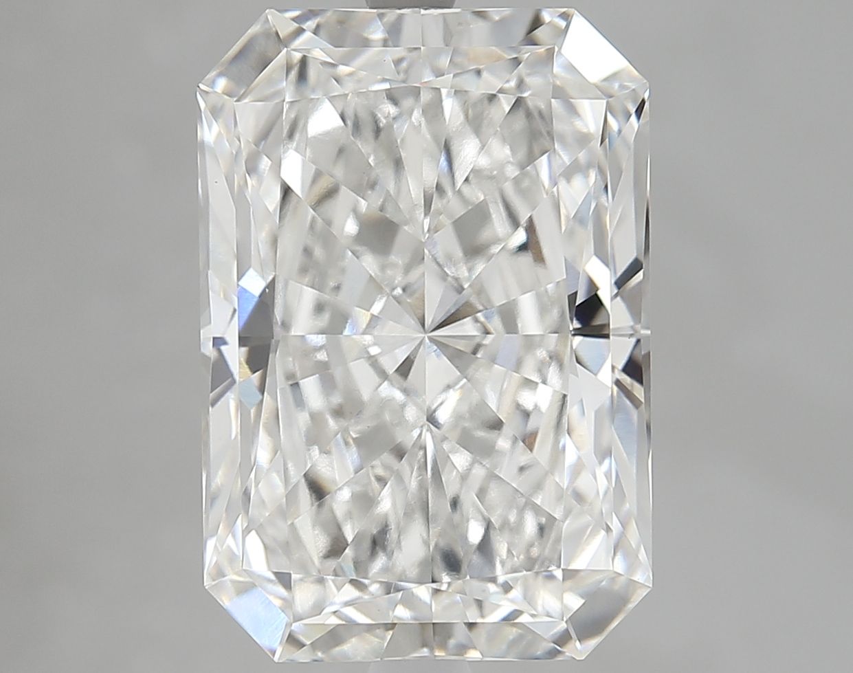 7.52 ct. radiant Lab Grown Diamond front image