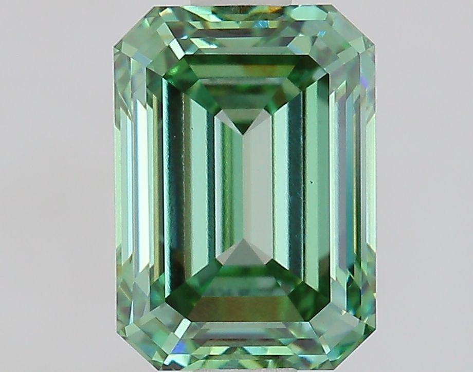 1.55 ct Emerald diamond