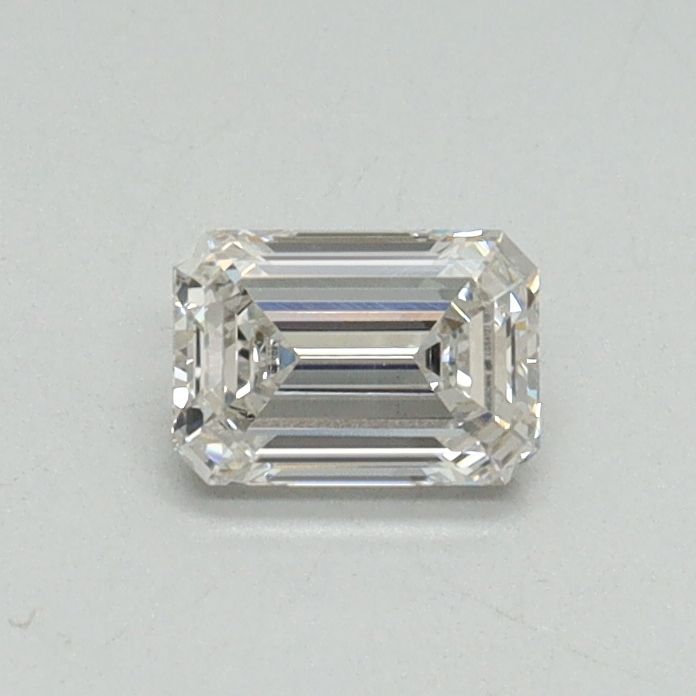 0.36 ct Emerald diamond