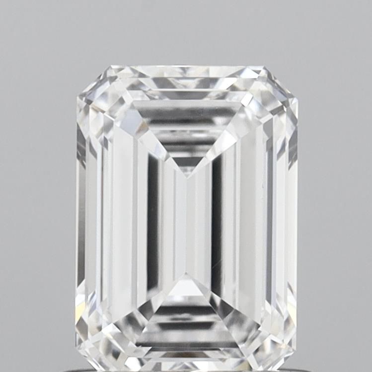1.04 ct. emerald Lab Grown Diamond front image