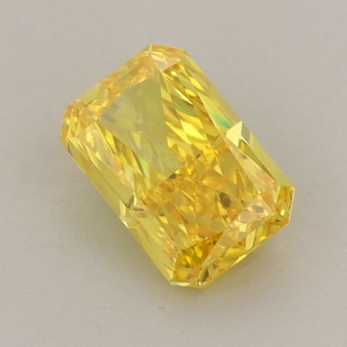 0.78 ct Radiant diamond