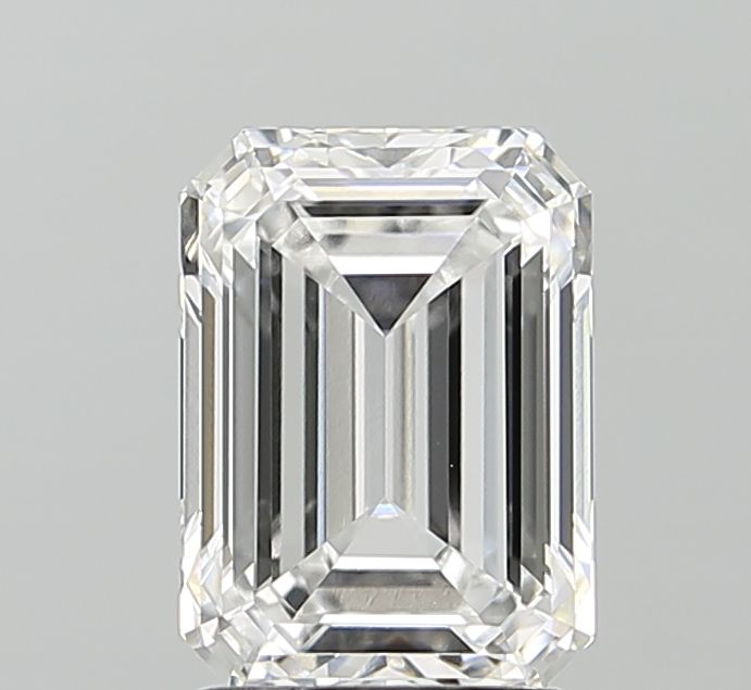 2.50 ct. emerald Lab Grown Diamond front image