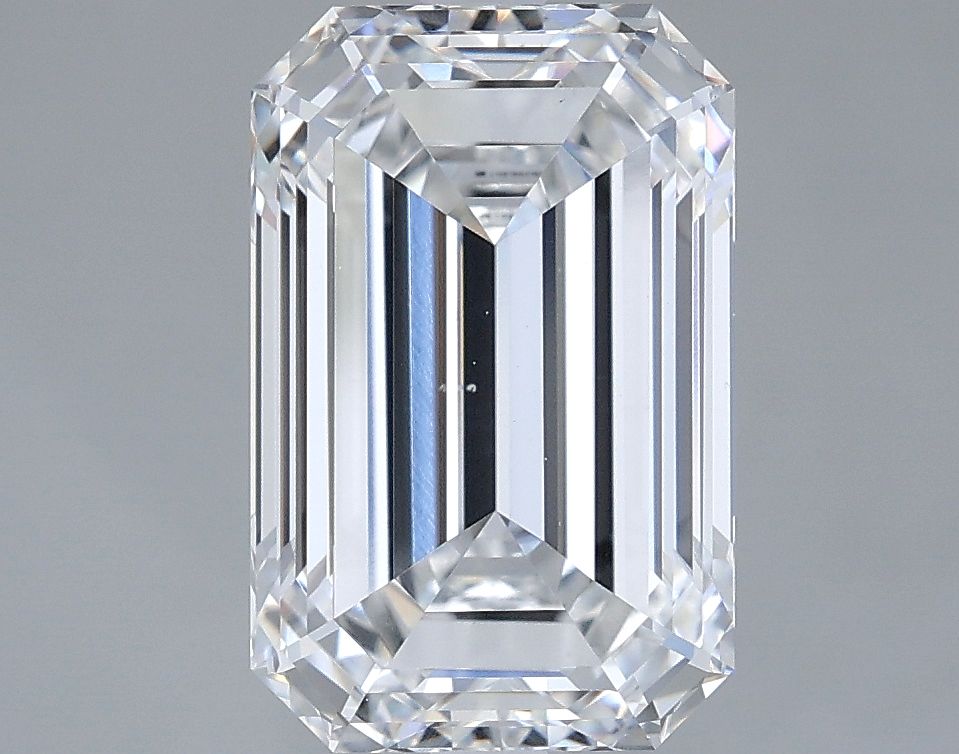 4.03 ct. emerald Lab Grown Diamond front image