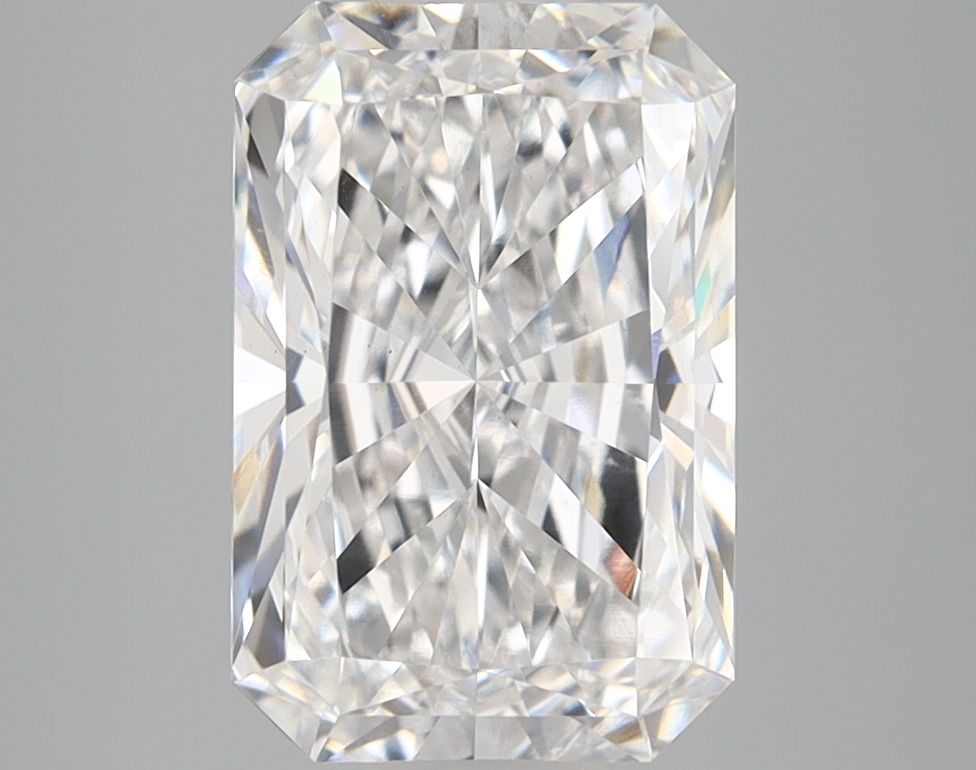 3.07 ct. radiant Lab Grown Diamond front image