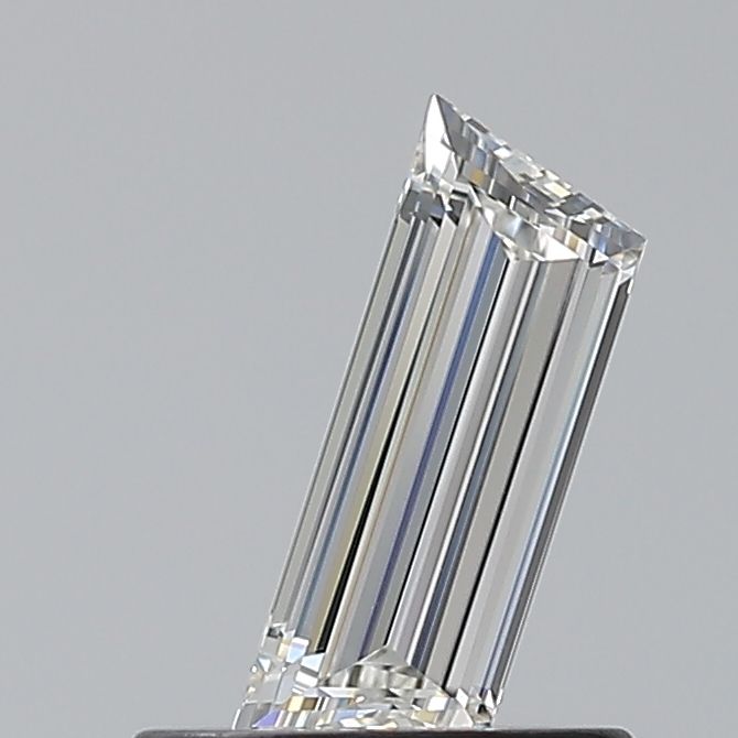 0.4 ct Trapezoid Diamond