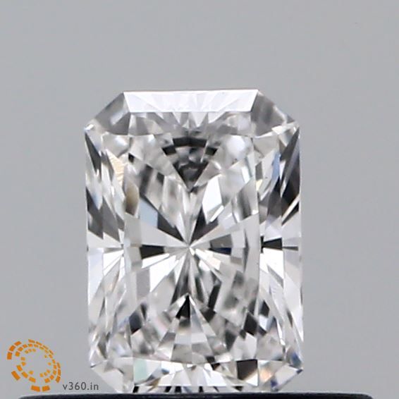 0.37 ct lab-grown Radiant Diamond