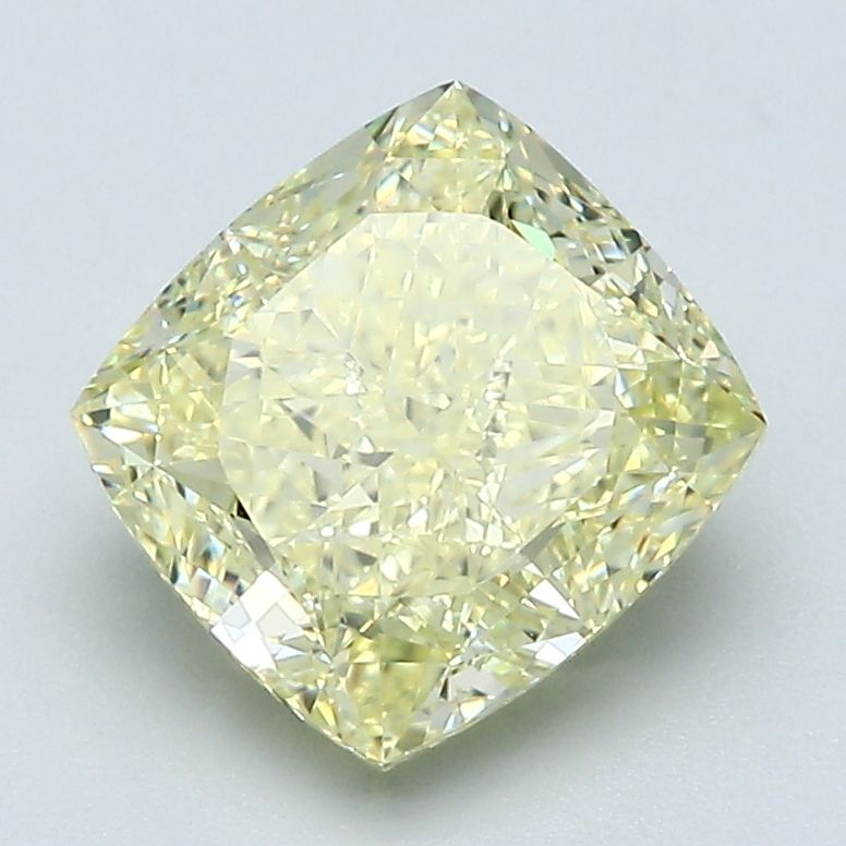 3.01 ct Cushion Brilliant diamond