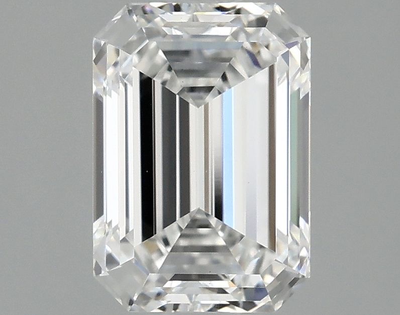 1.38 ct. emerald Lab Grown Diamond front image