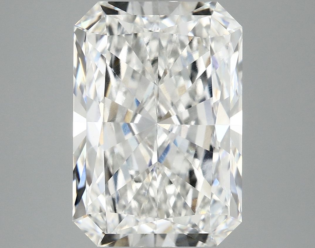 4.85 ct. radiant Lab Grown Diamond front image