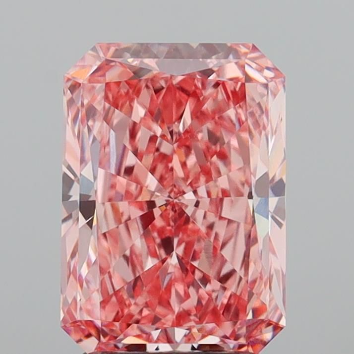 3.07 ct Radiant diamond