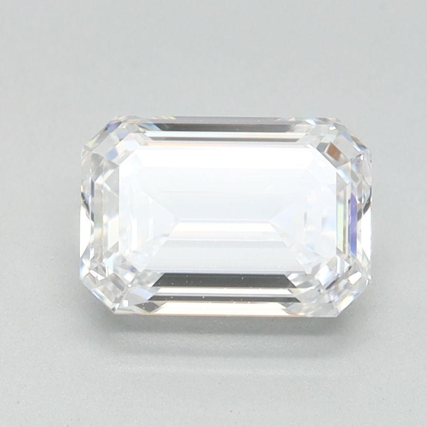 1.13 ct. emerald Lab Grown Diamond front image