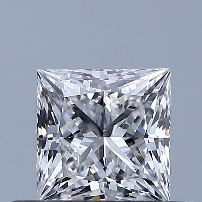 0.48 ct lab-grown Princess Diamond