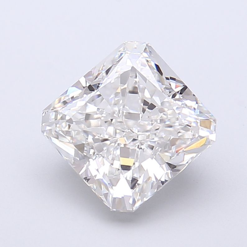 3.18 ct lab-grown Square radiant Diamond