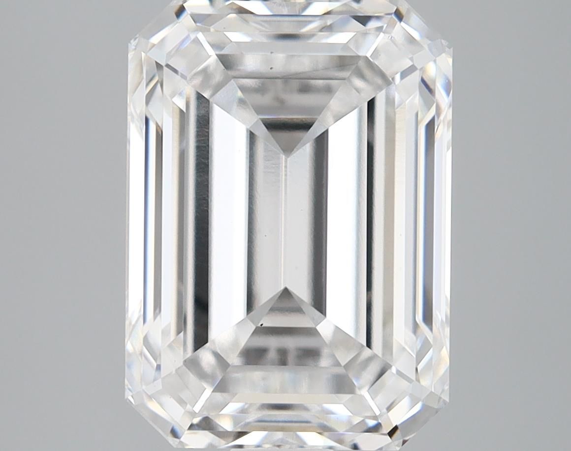 3.11 ct. emerald Lab Grown Diamond front image