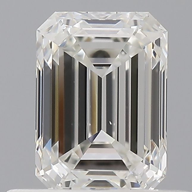 0.70 ct Emerald diamond