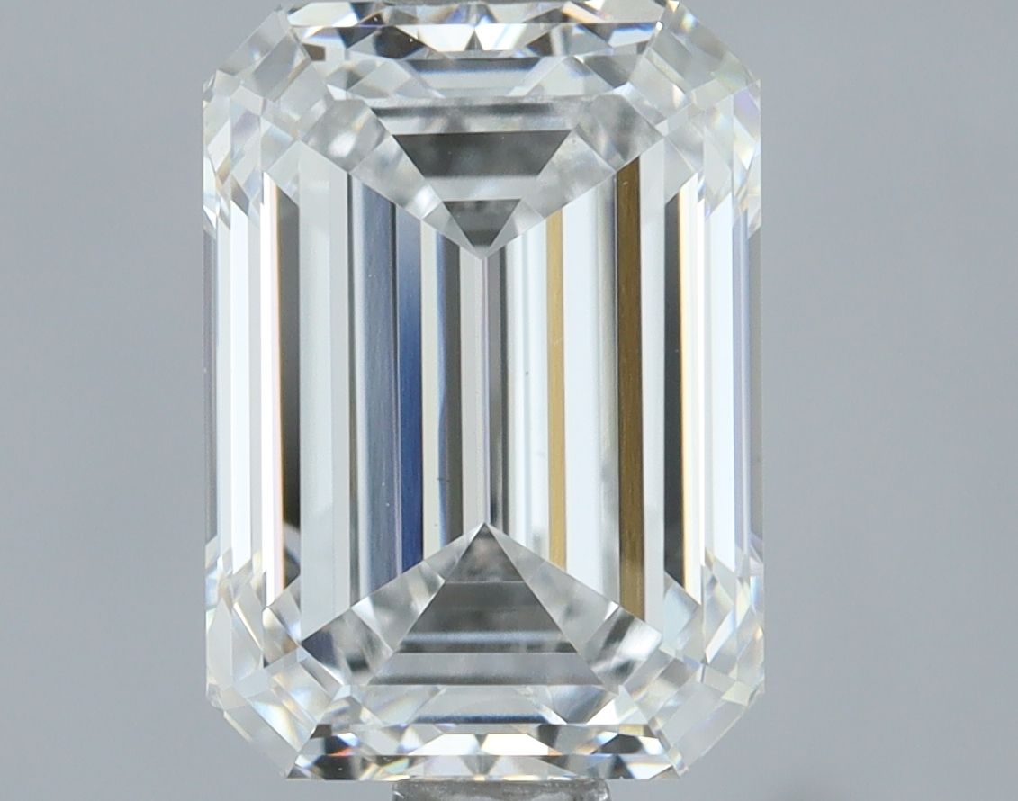 1.50 ct. emerald Lab Grown Diamond front image