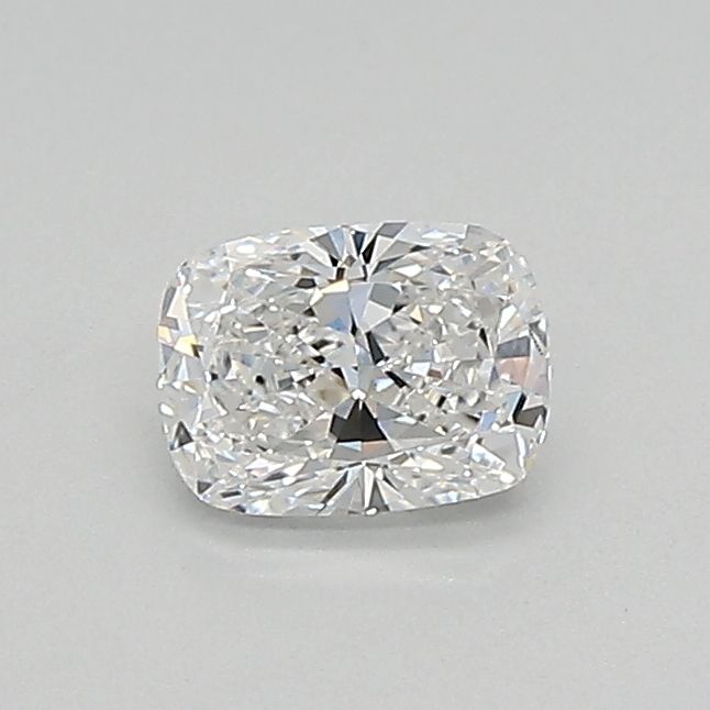 0.4 ct lab-grown Cushion modified Diamond