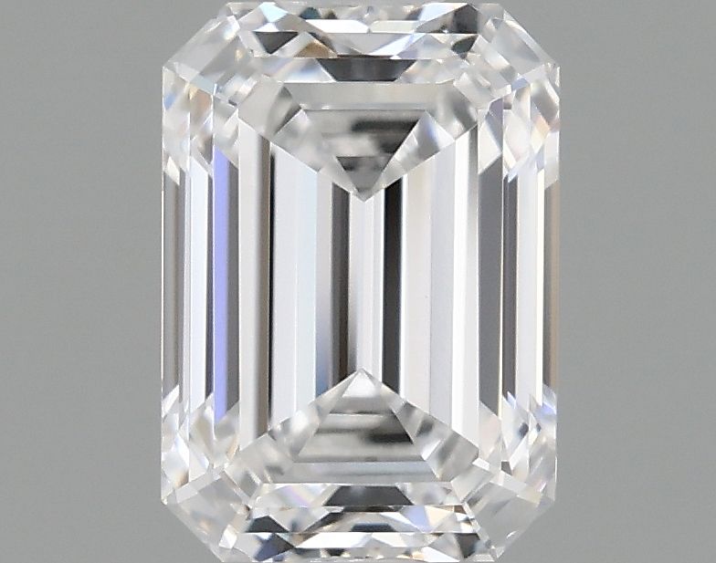 1.10 ct. emerald Lab Grown Diamond front image