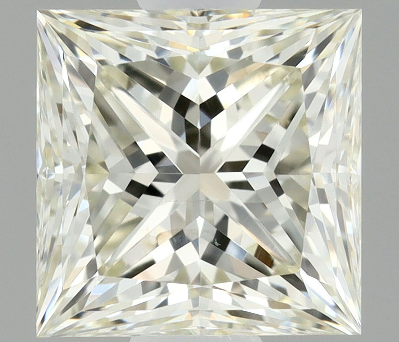 0.90ct Princess diamond