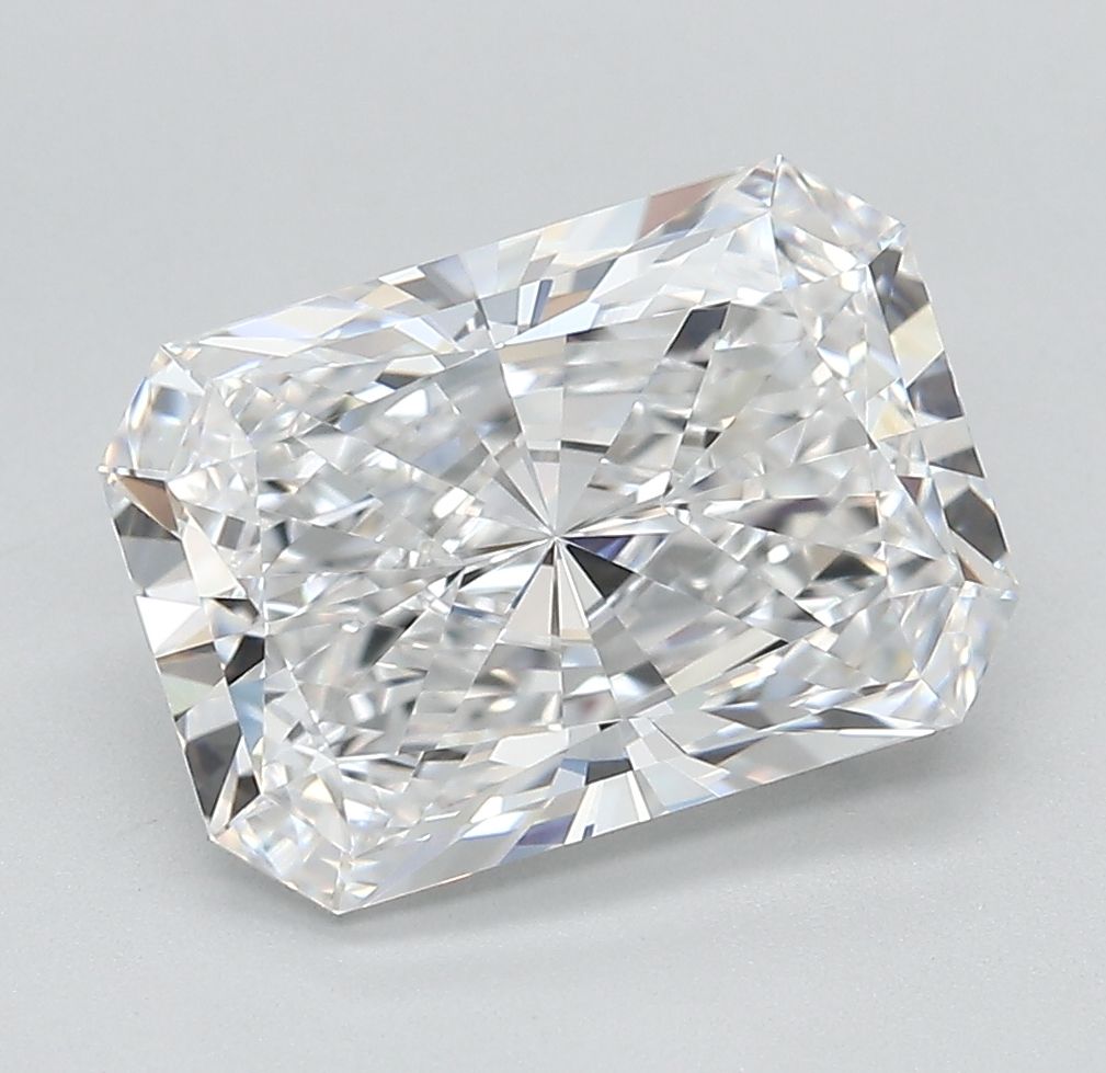 3.66 ct. radiant Lab Grown Diamond front image