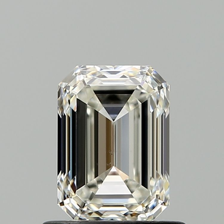 0.92 ct Emerald diamond