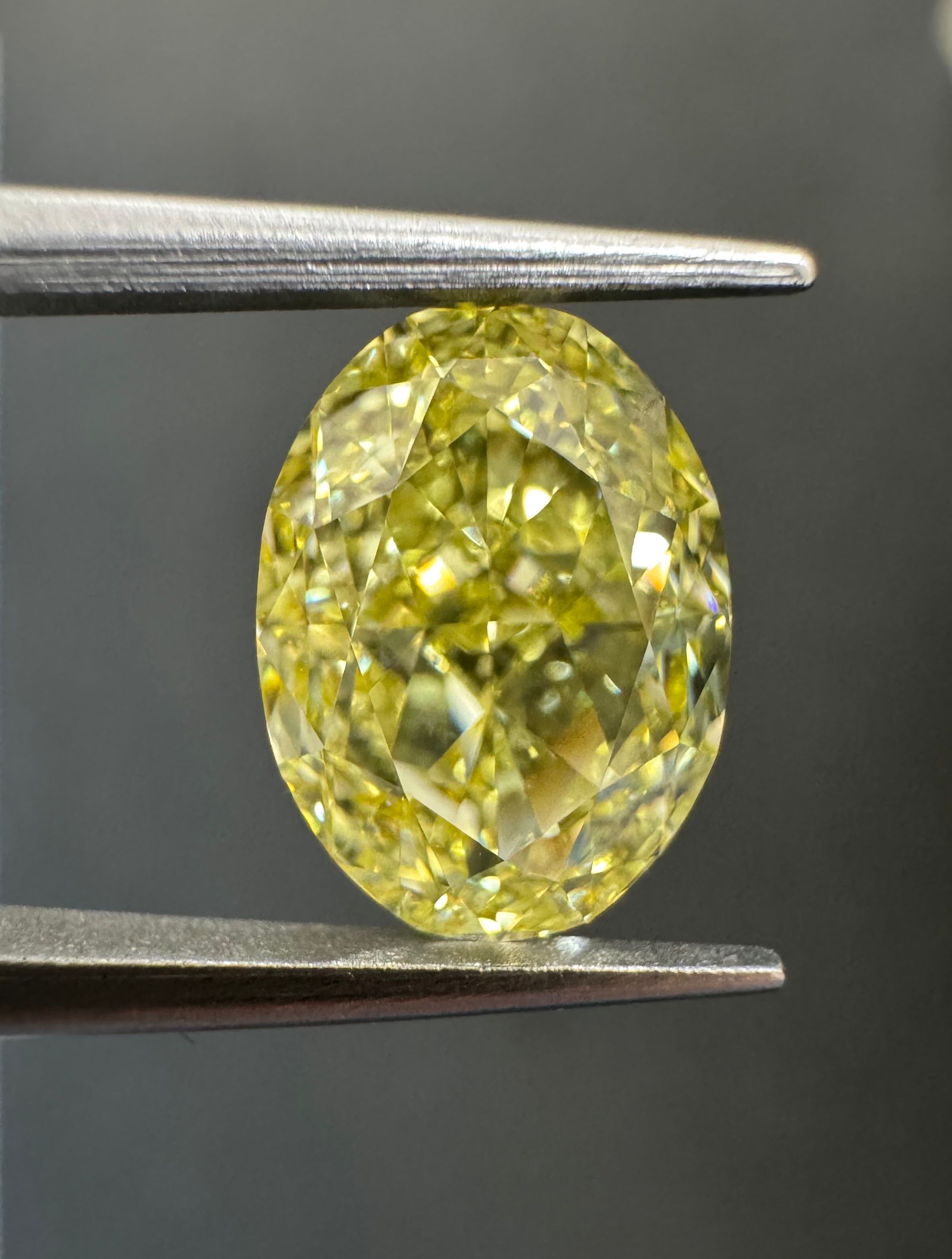 3.03 ct Oval diamond