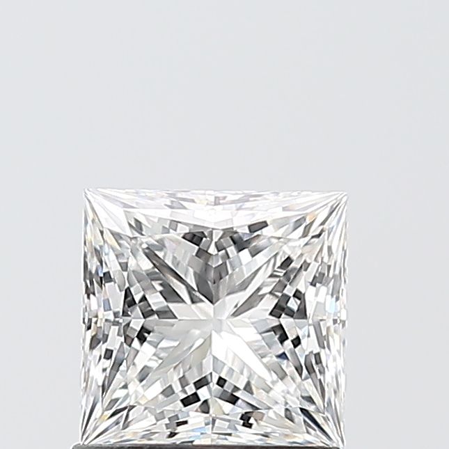 1.1 ct lab-grown Princess Diamond