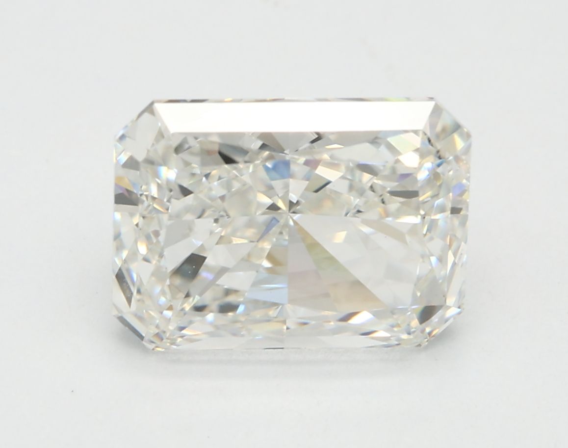 3.05 ct. radiant Lab Grown Diamond front image