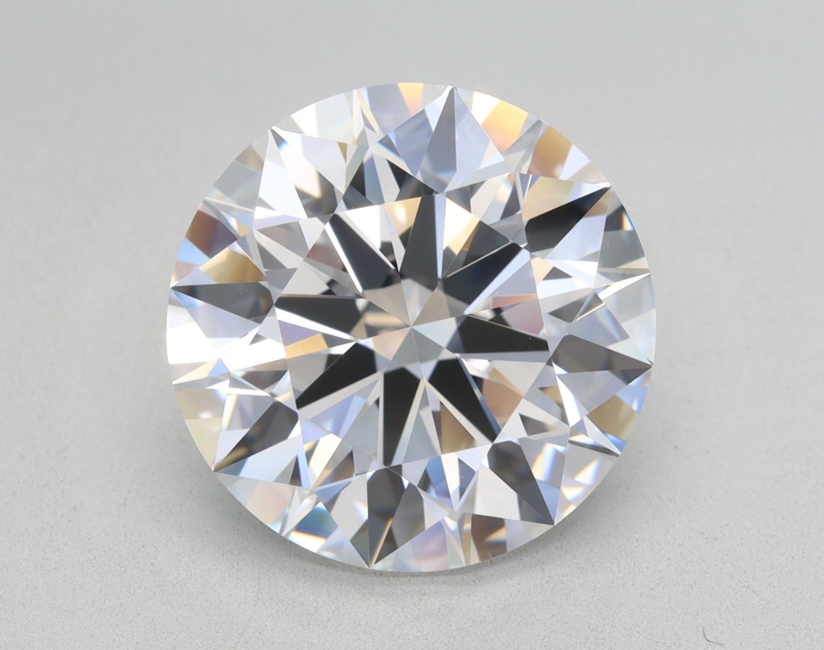 Diamant Rond 5.76 ct - Couleur E - Pureté VVS1