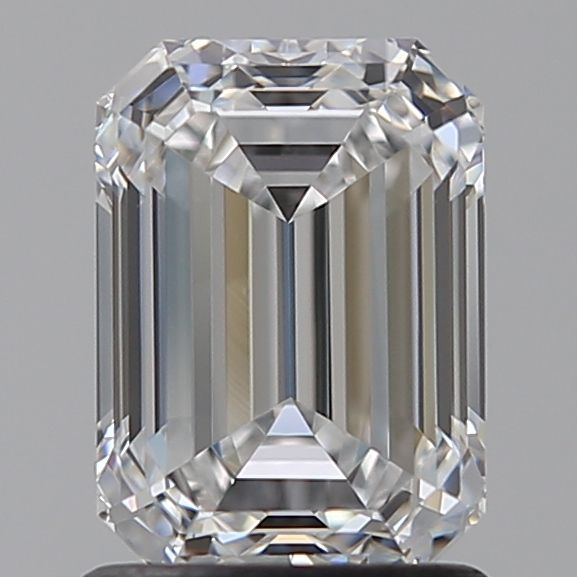 1.53 ct. emerald Lab Grown Diamond front image