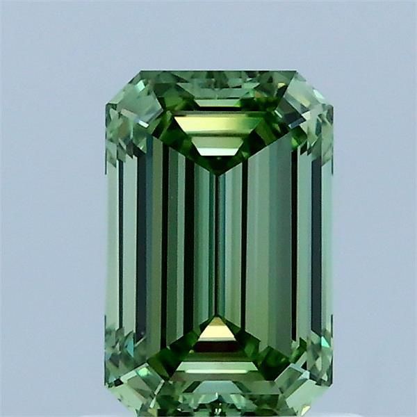 1.01 ct Emerald diamond