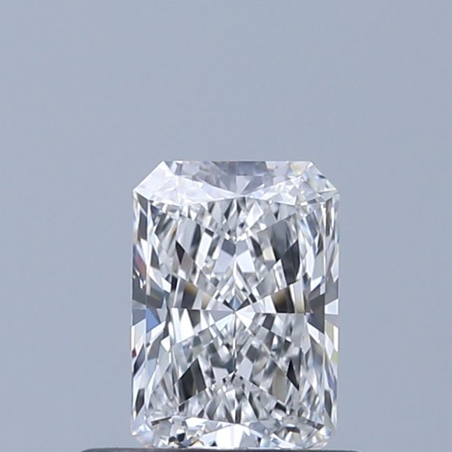 0.54 ct lab-grown Radiant Diamond