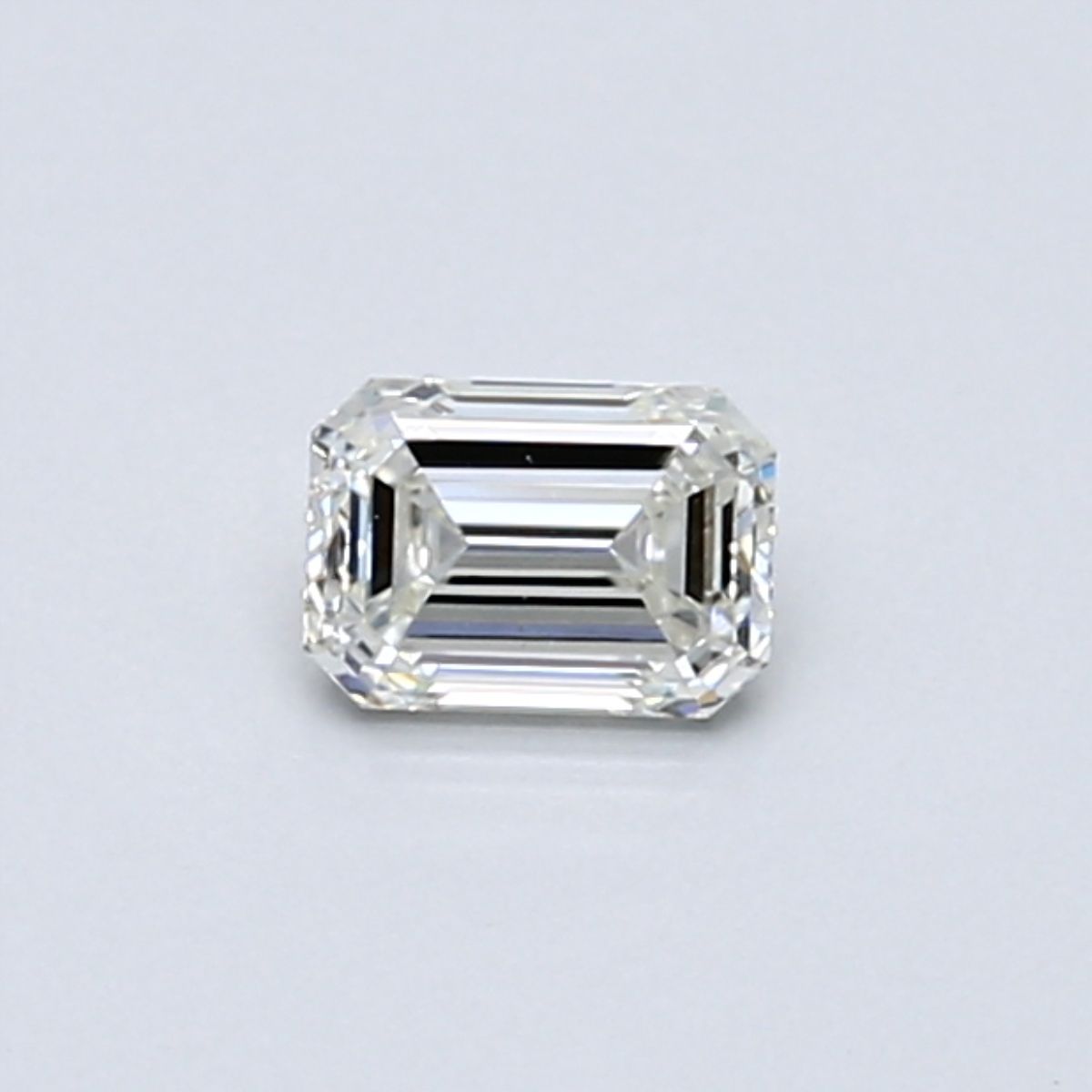 0.34 ct Emerald Diamond