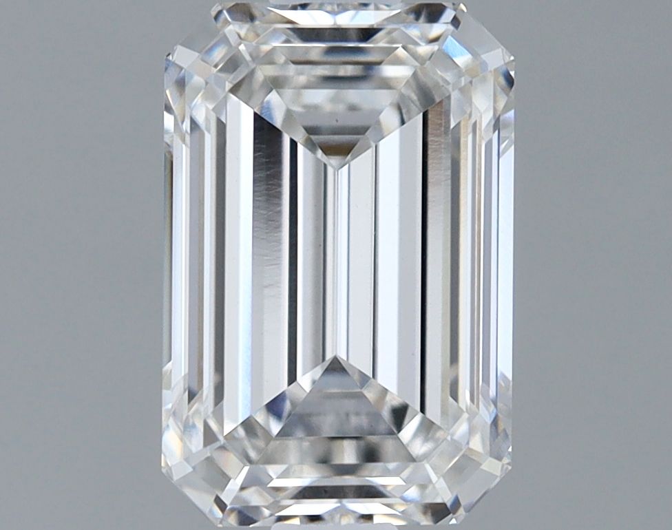 1.22 ct Emerald diamond