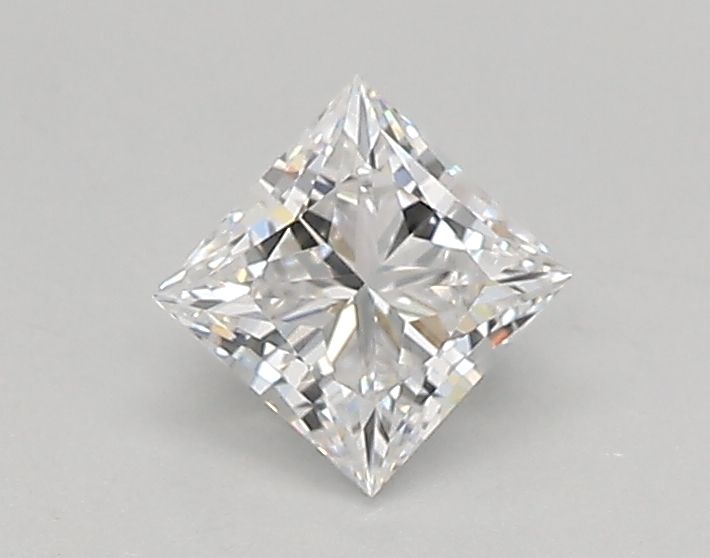 0.46 ct lab-grown Princess Diamond