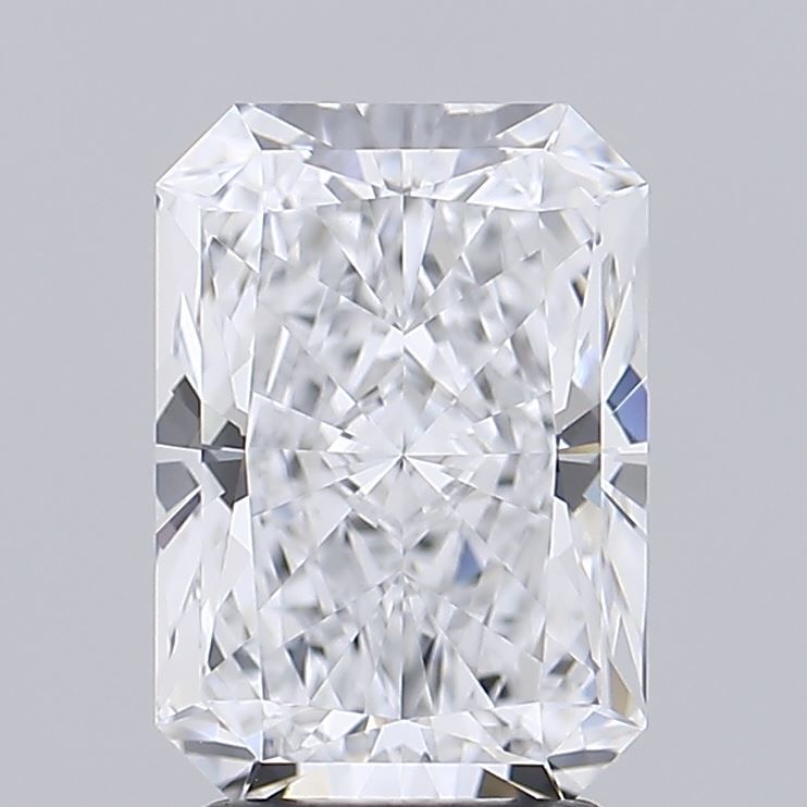 2.87 ct. radiant Lab Grown Diamond front image