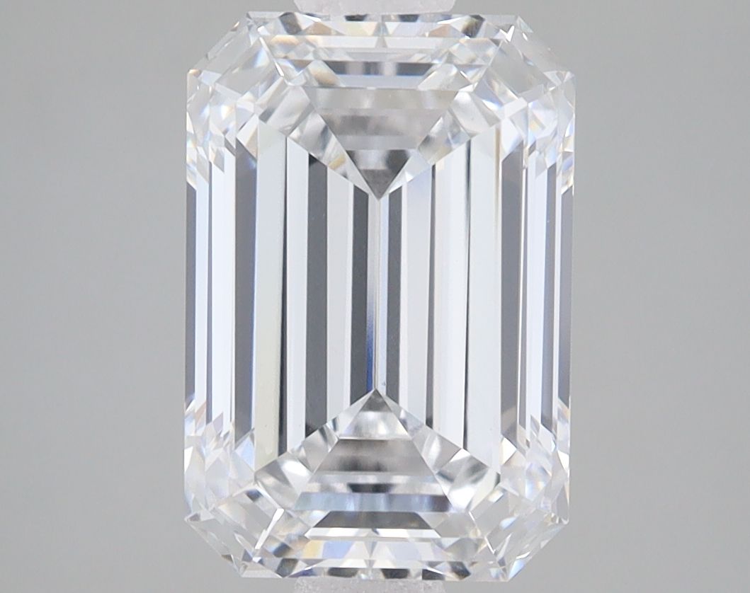 4.01 ct. emerald Lab Grown Diamond front image